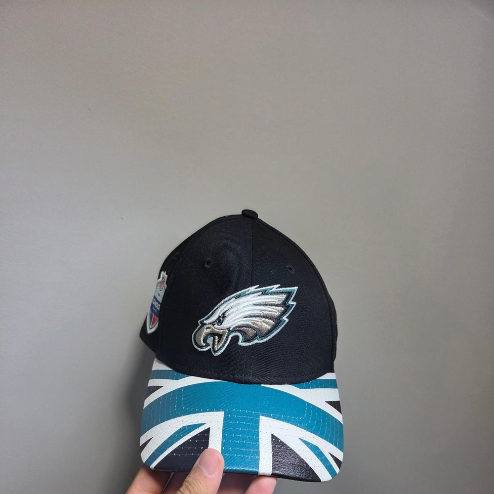 NFL Philadelphia Eagles 2018 London Games cap with Union Jack design on the brim